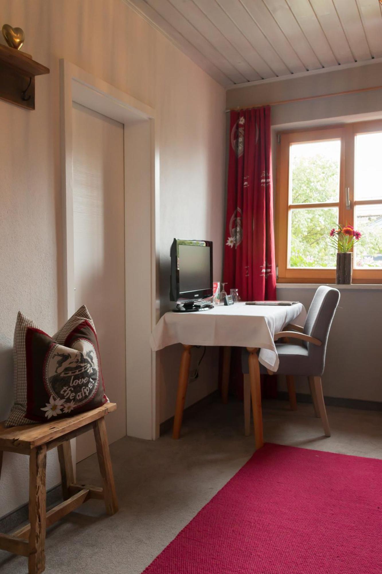Gaestehaus Sattlerhof Bernau am Chiemsee Extérieur photo
